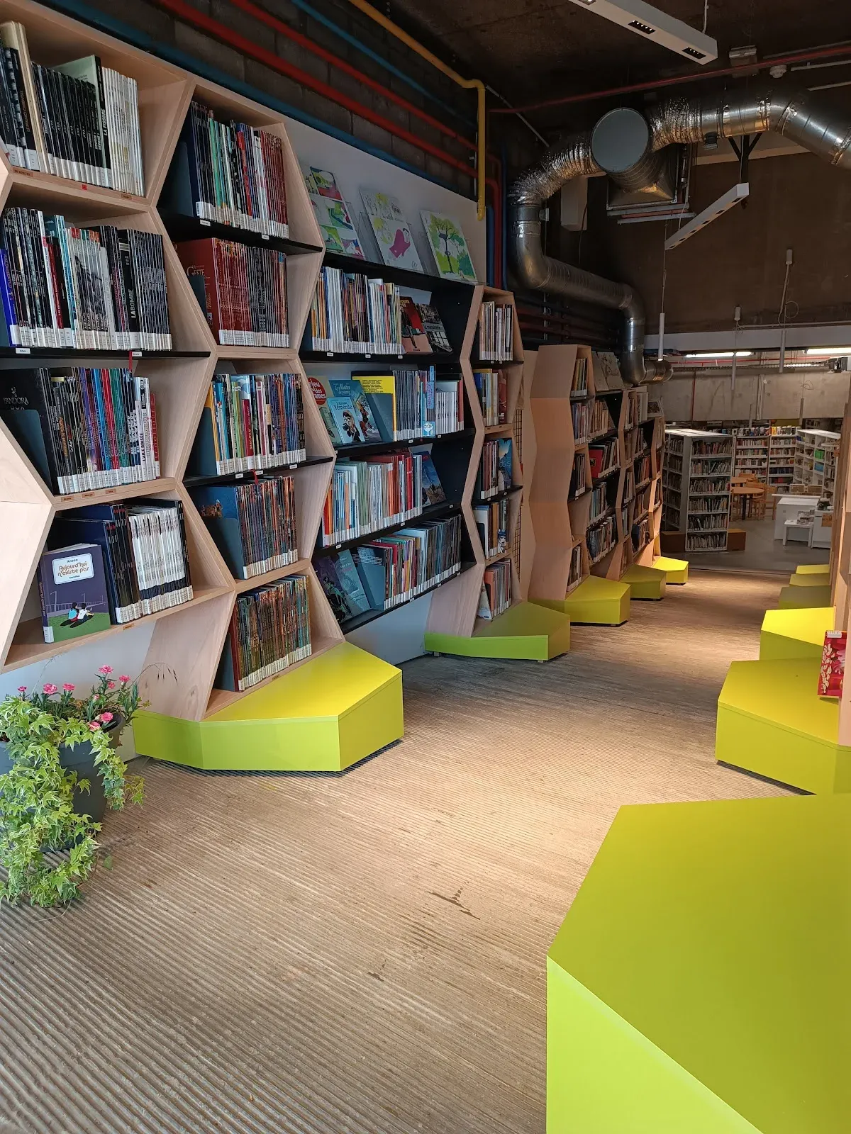 Bibliothèque communale de Braine-le-comte — bibliothèque à Braine-le-Comte, photo 2