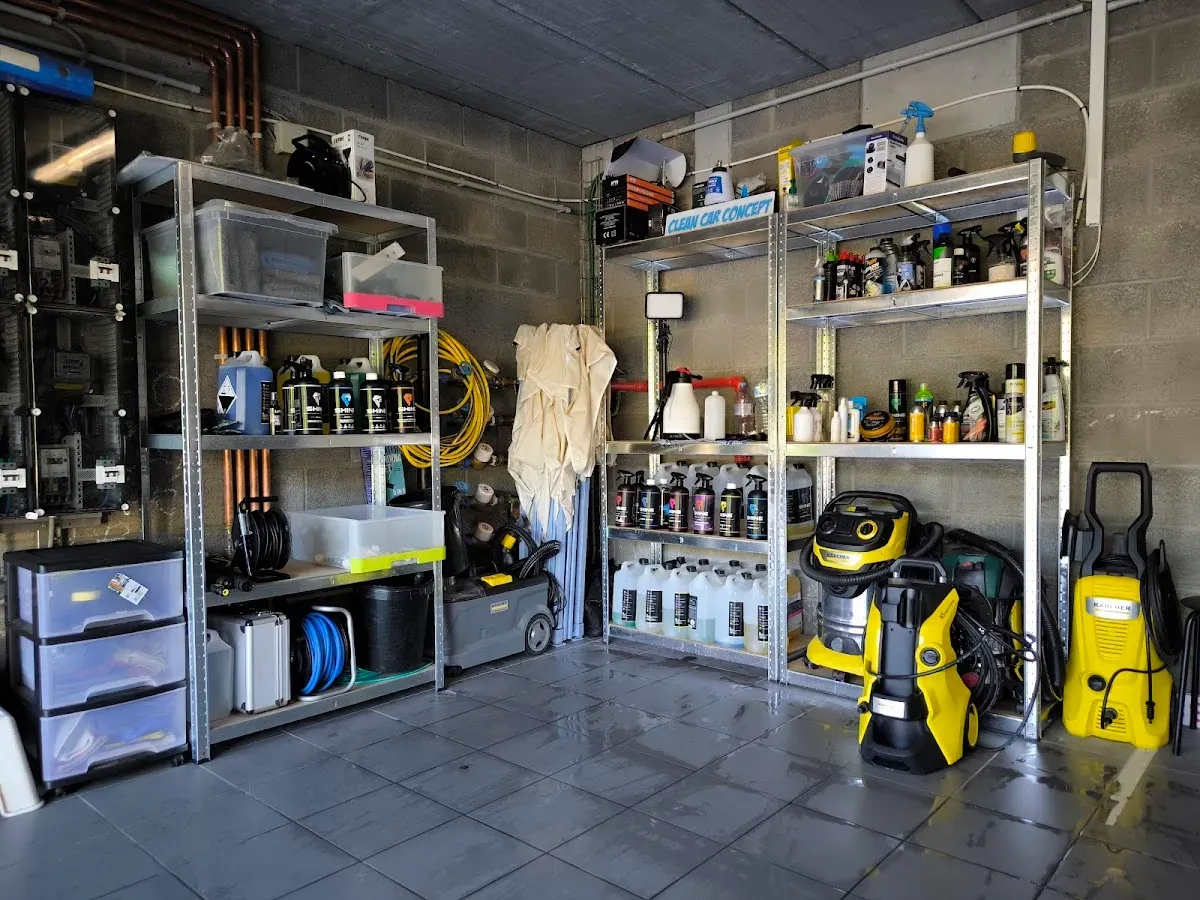 Clean Car Concept SRL, lavage automobile — Rte de Petit-Roeulx 2a, 7090 Braine-le-Comte