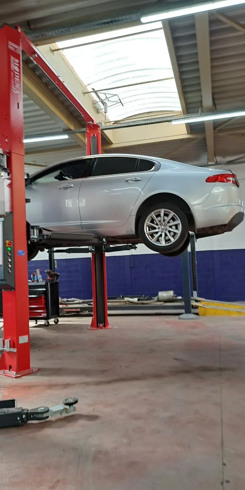Photo principale de AGT Auto services — garage automobile à Braine-le-Comte