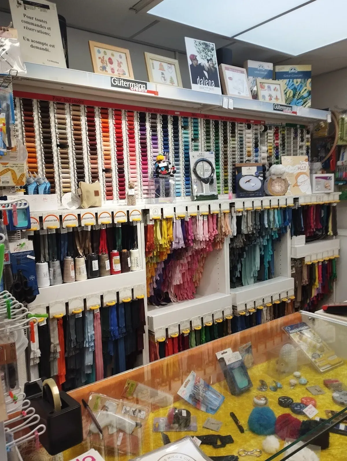 Mercerie chapelle — magasin à Braine-le-Comte, photo 3