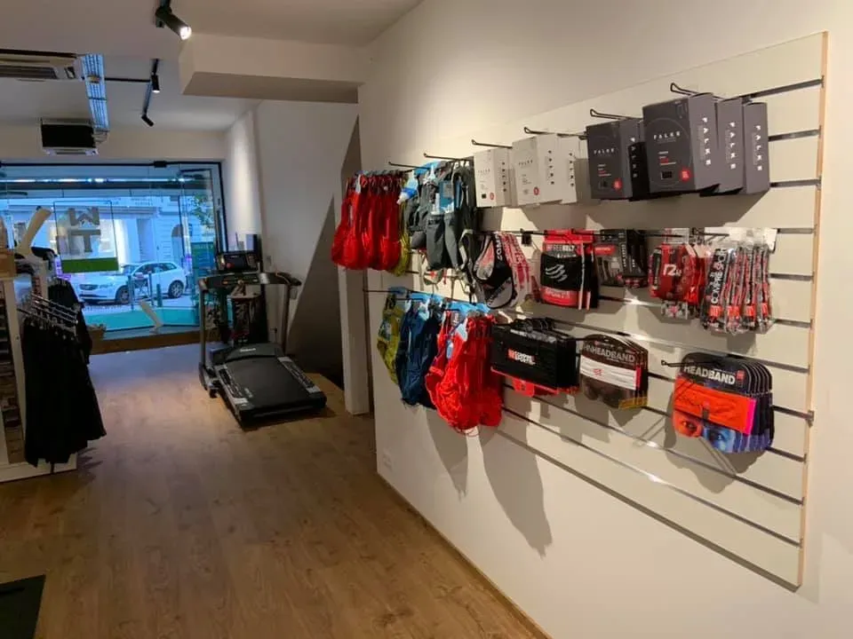 WeTrail - Votre univers running, boutique de vêtements — Av. du Marouset 105, 7090 Braine-le-Comte