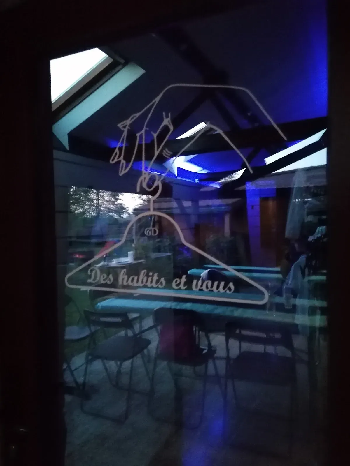 Des habits et vous, boutique de vêtements — Scaubecq 1, 7090 Braine-le-Comte