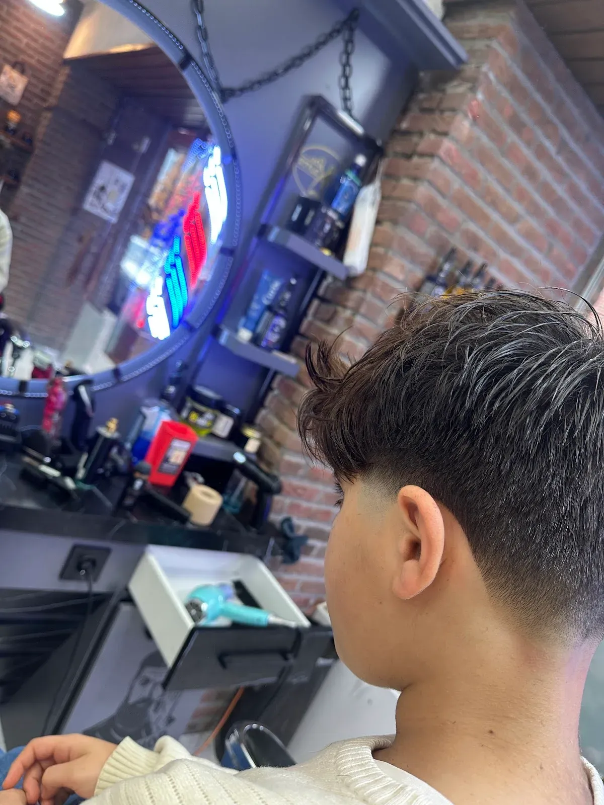 Coiffeur style Braine — salon de coiffure à Braine-le-Comte, photo 3