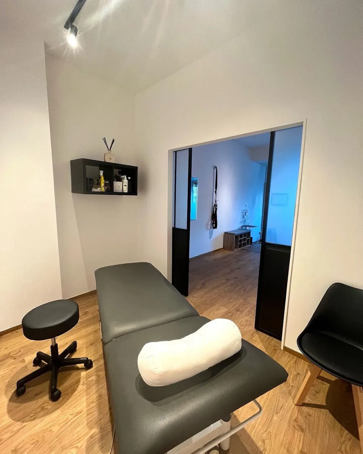 Kyo Center x The Cave - centre de kinésithérapie & studio de Reformer Pilates et Yoga — salle de sport à Braine-le-Comte, photo 3