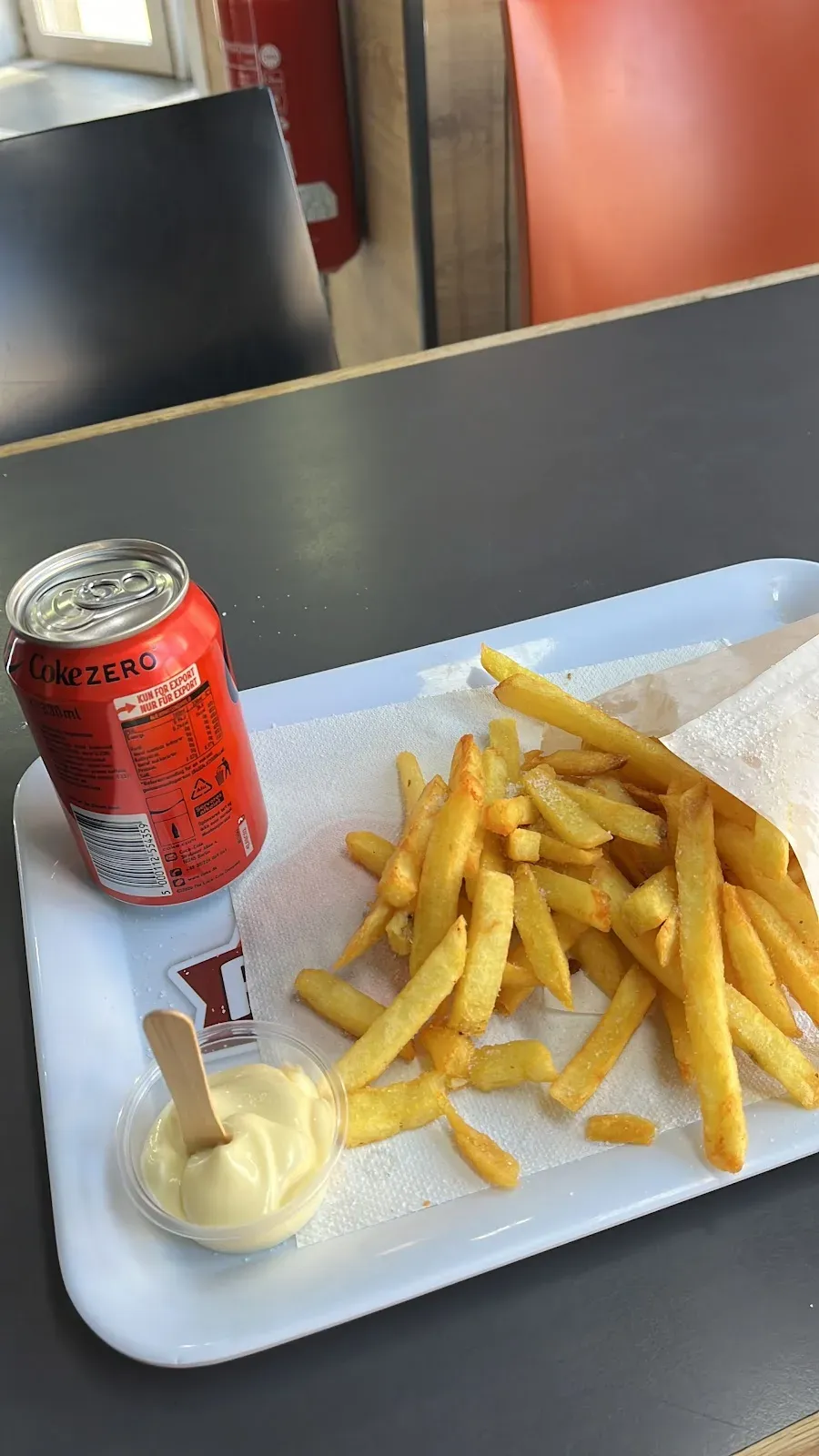 Friterie au régal, restaurant — Rue de la Station 2, 7090 Braine-le-Comte